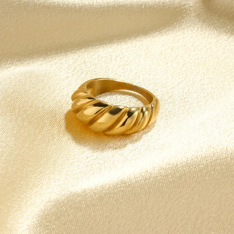 Anillo gallonado