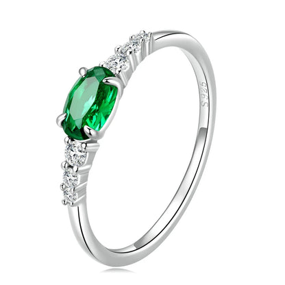 Anillo con piedra verde